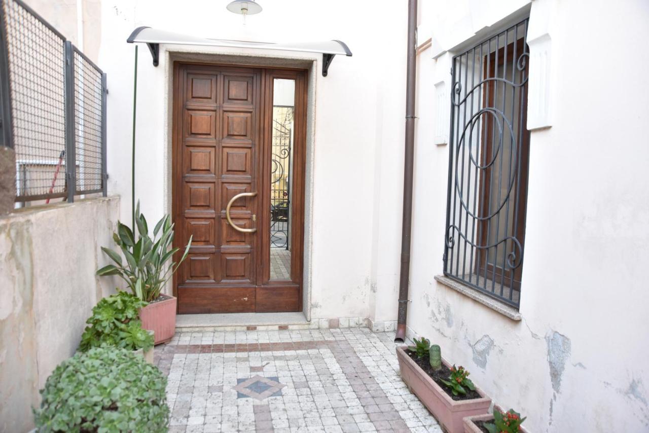 B&B Le Due Isole Nuoro  Luaran gambar