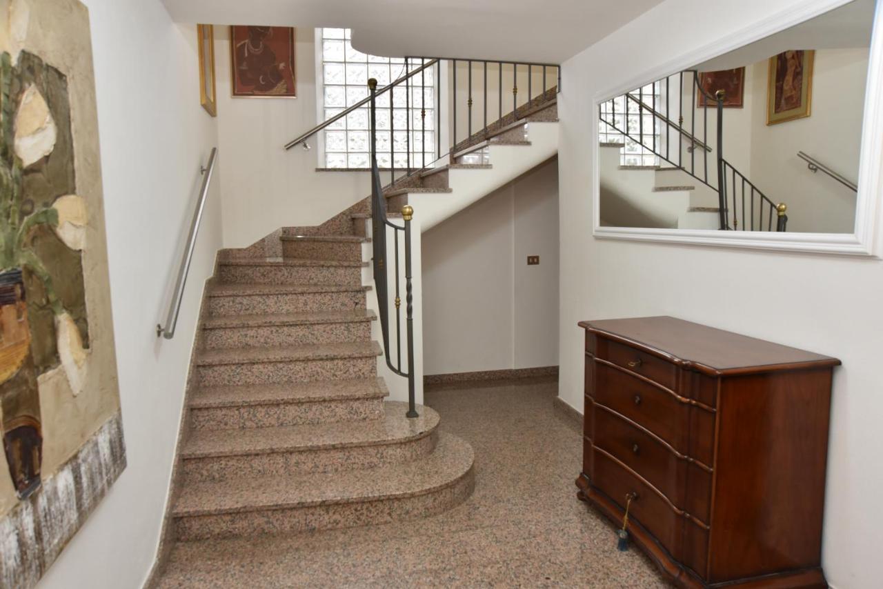 B&B Le Due Isole Nuoro  Luaran gambar